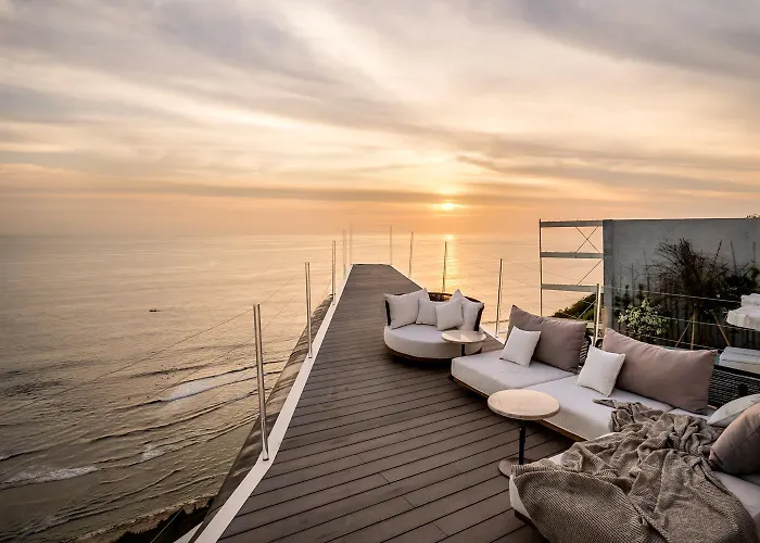 Private Jet Villa *
