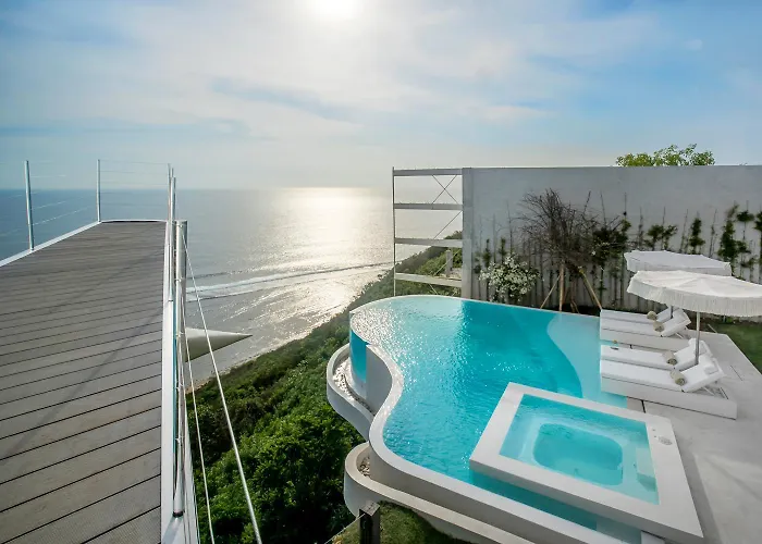 Private Jet * Uluwatu