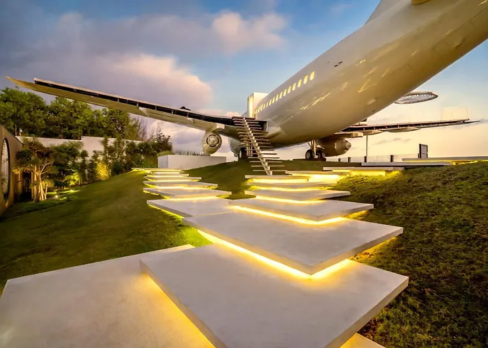 Private Jet Villa Uluwatu